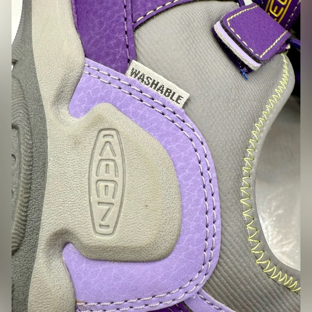 EUC Like New KEEN Knotch Hollow Women’s Size 7 Washable Purple Gray Hiking Shoes